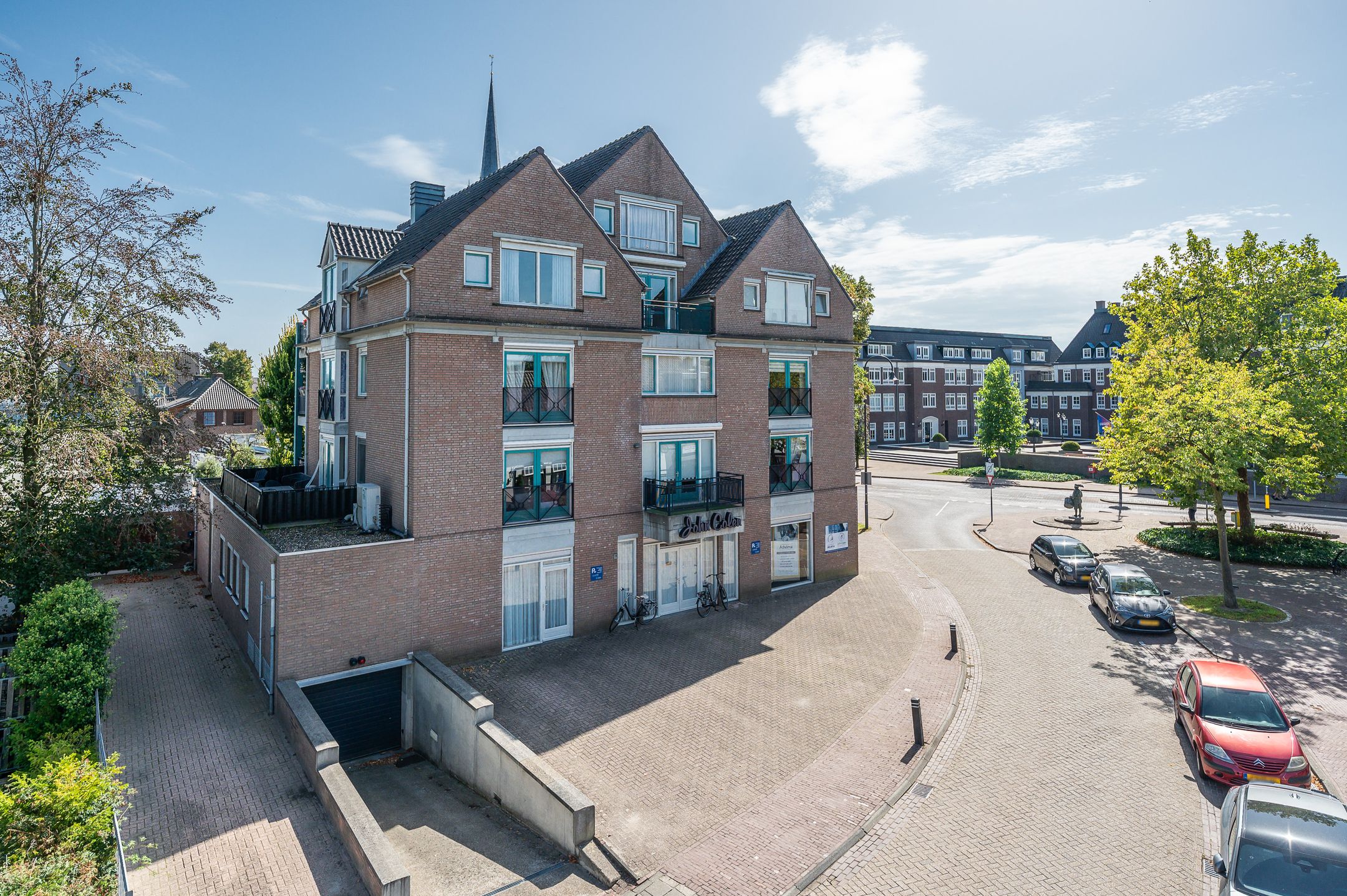 Foto 12 van Dorpsstraat 13-F