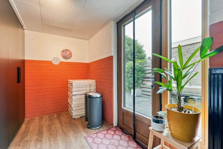 Tussenwoning te koop: Anne Franklaan 10, Coevorden