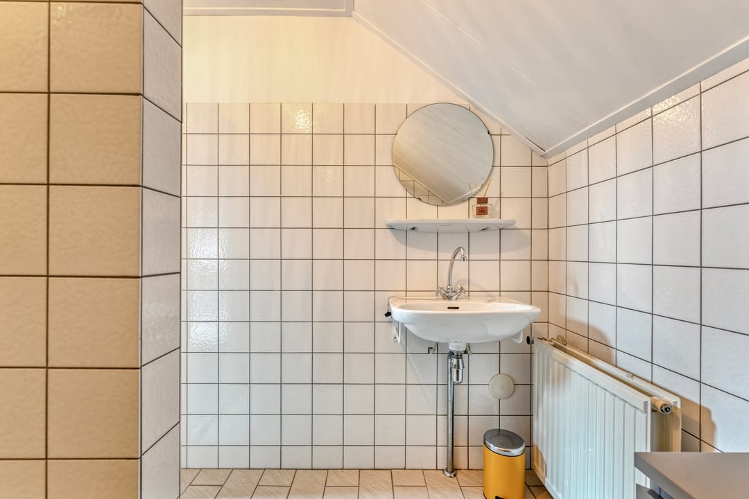Photo 38 of Anne Franklaan 10