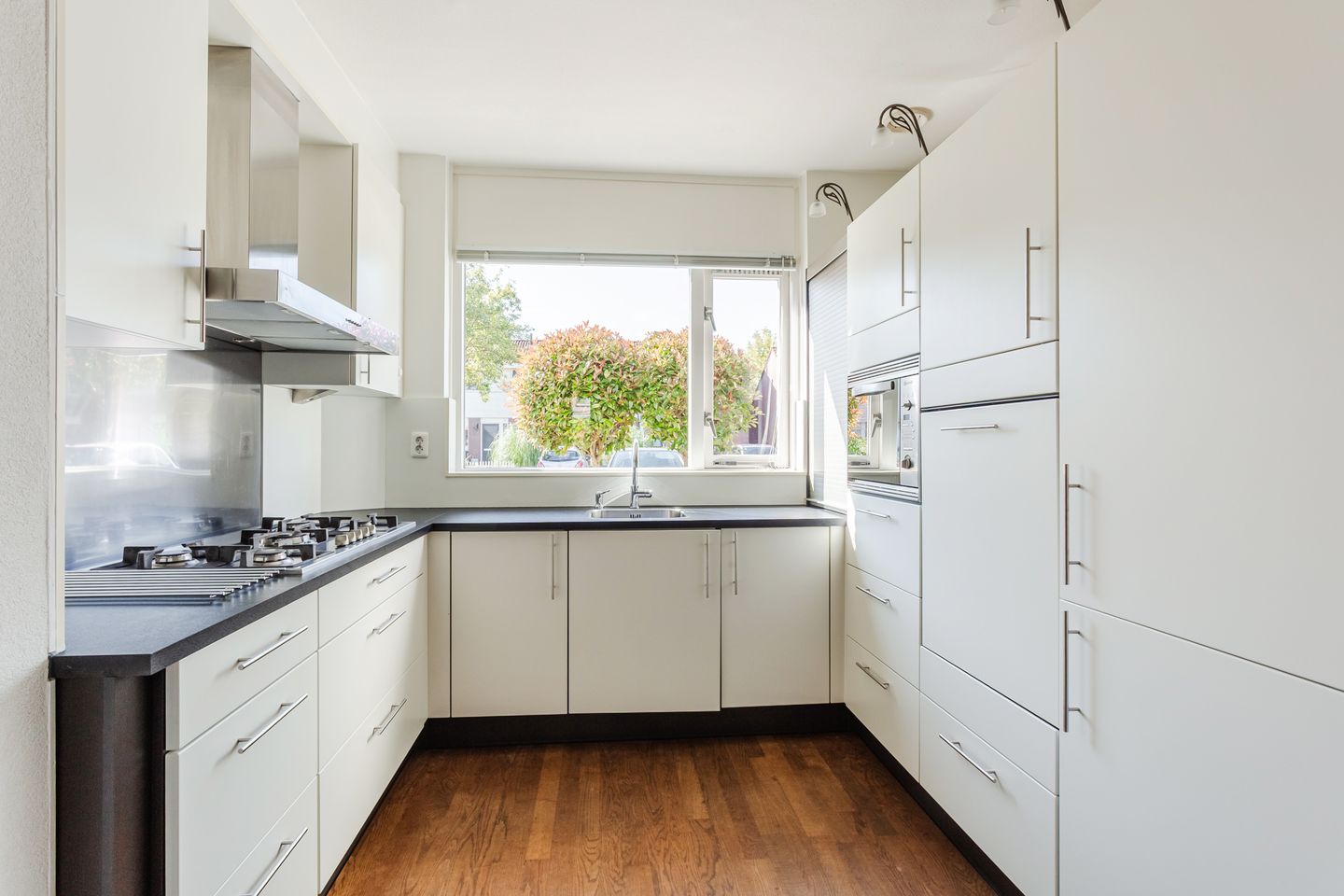 Photo 4 of Thomsonstraat 216