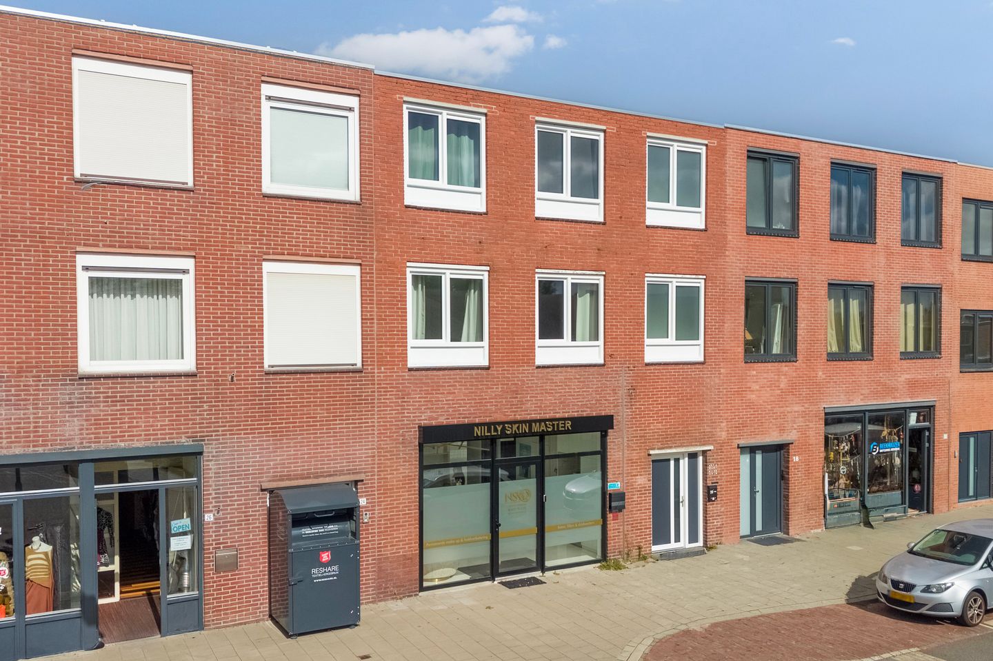 Bekijk foto 1 van Boerendansweg 22