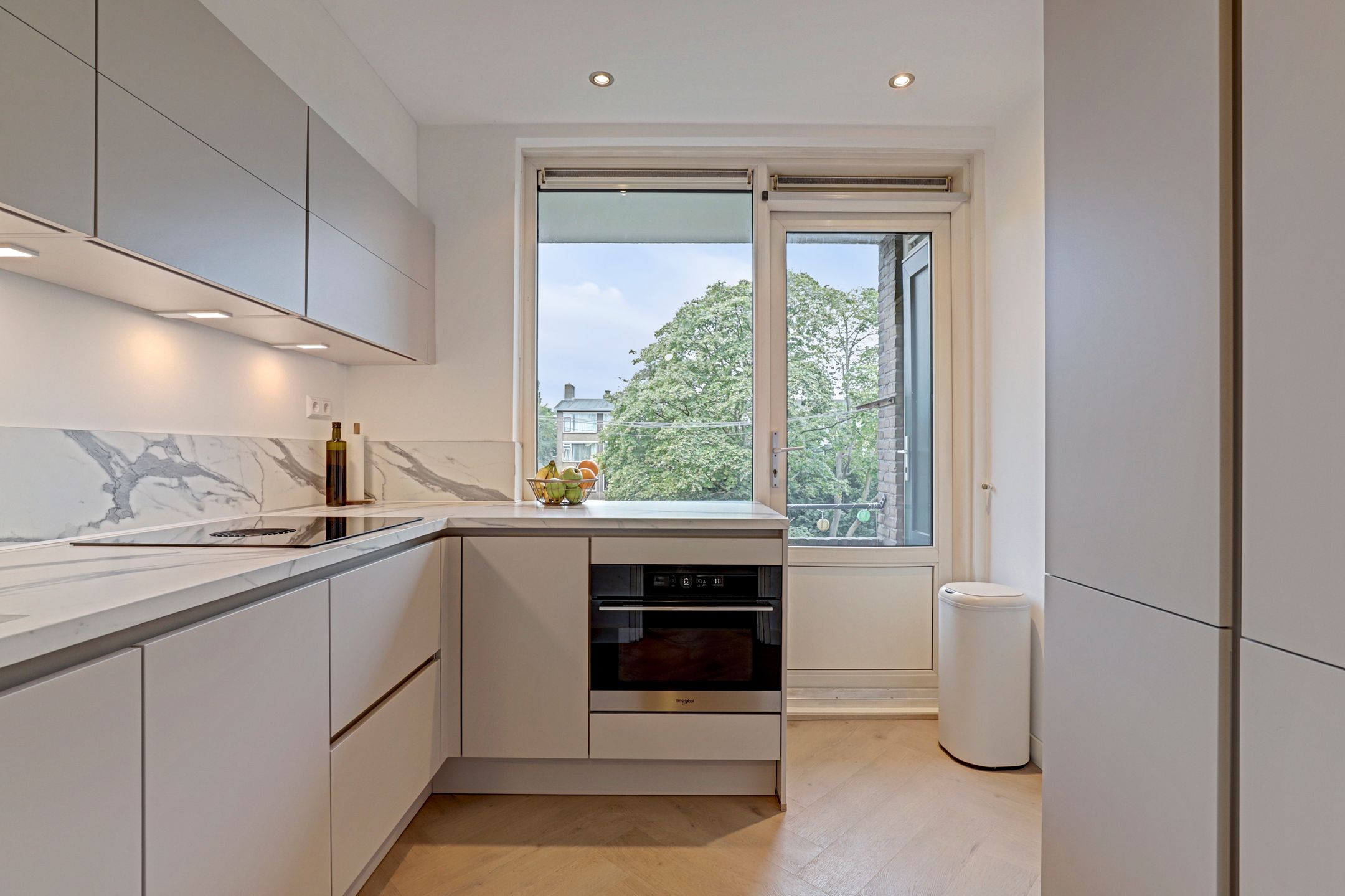 Photo 15 of J.H. van Straaten van Nesplantsoen 27