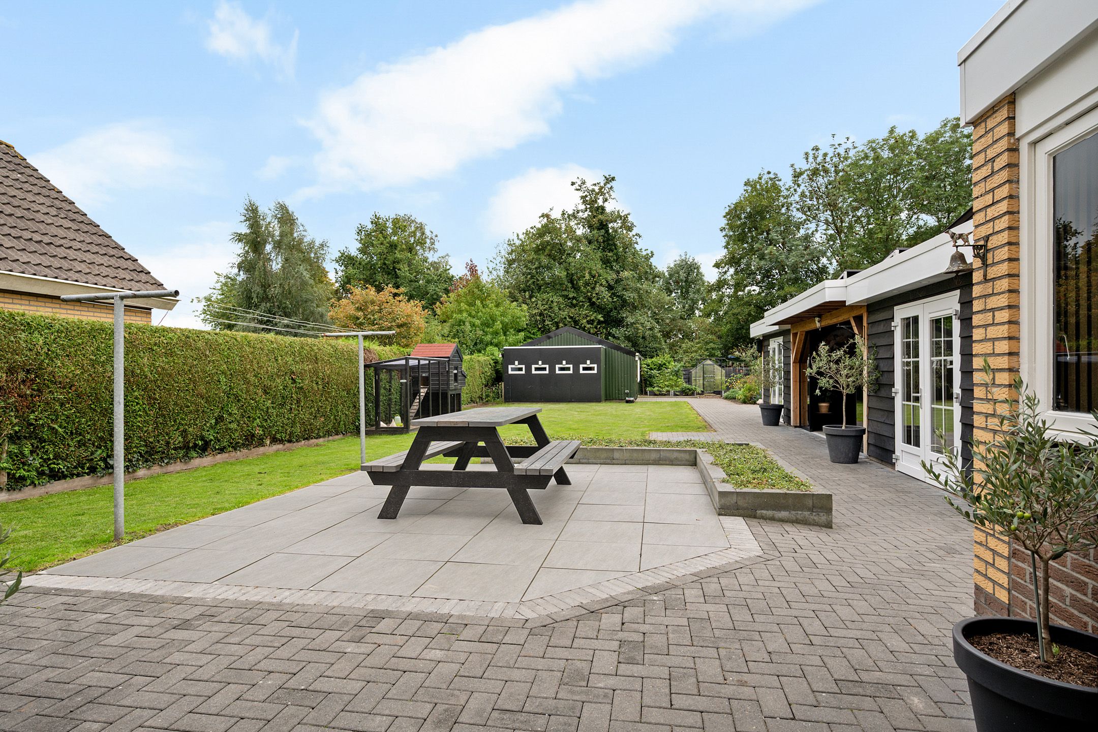 Photo 33 of Fiifhuzen 32