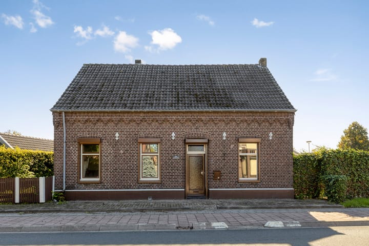 Vrijstaande woning te koop: Rijksweg Noord 84, Swalmen