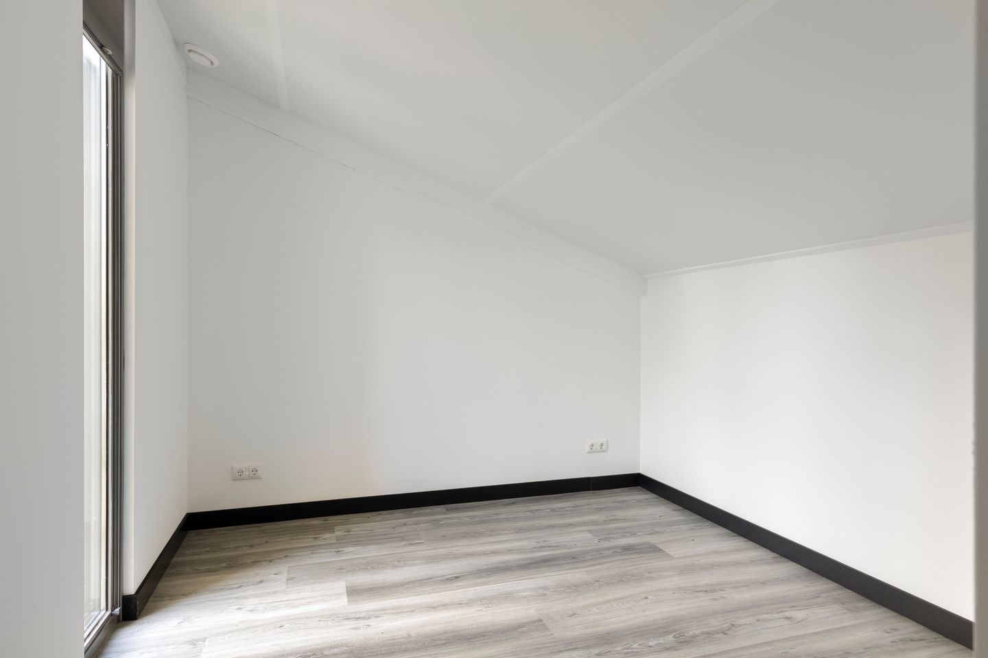Foto 44 van Deflectiespoelstraat 44