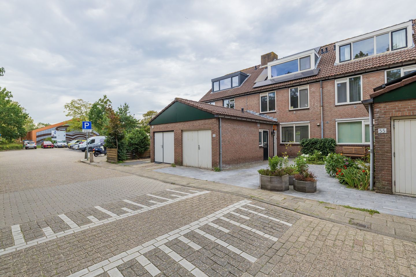 Foto 44 van Stationsweg 53