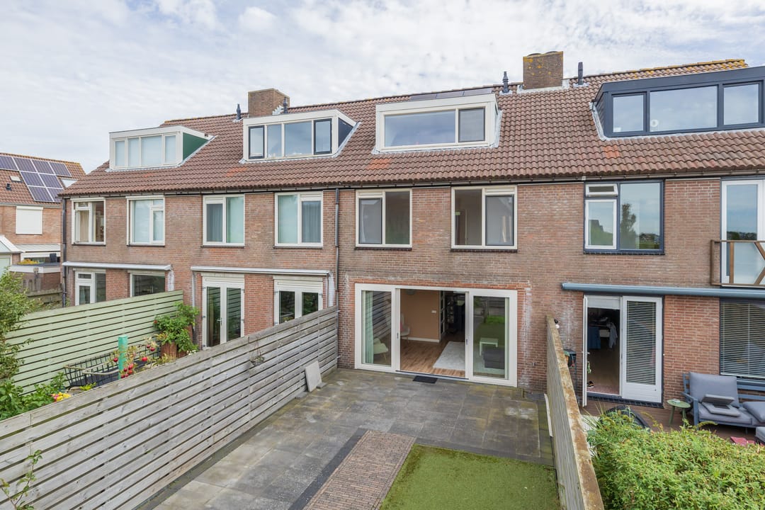 Foto 41 van Stationsweg 53