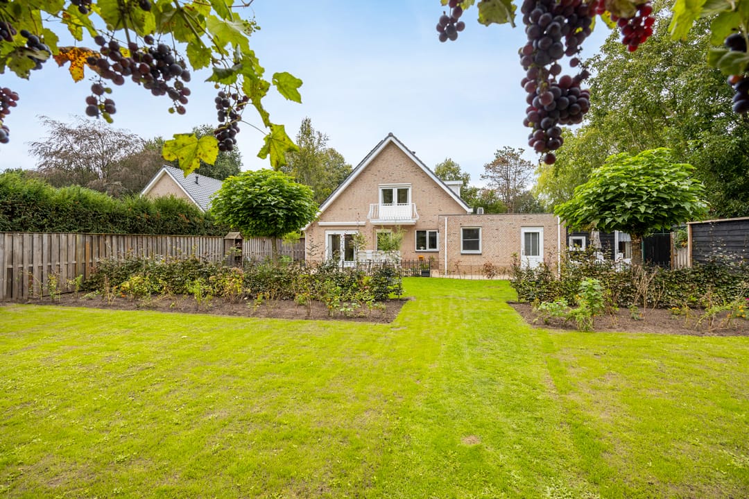 Photo 67 of Bosschenhoofdsestraat 19-A