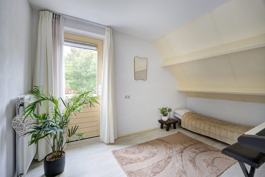 Photo 37 of Bosschenhoofdsestraat 19-A