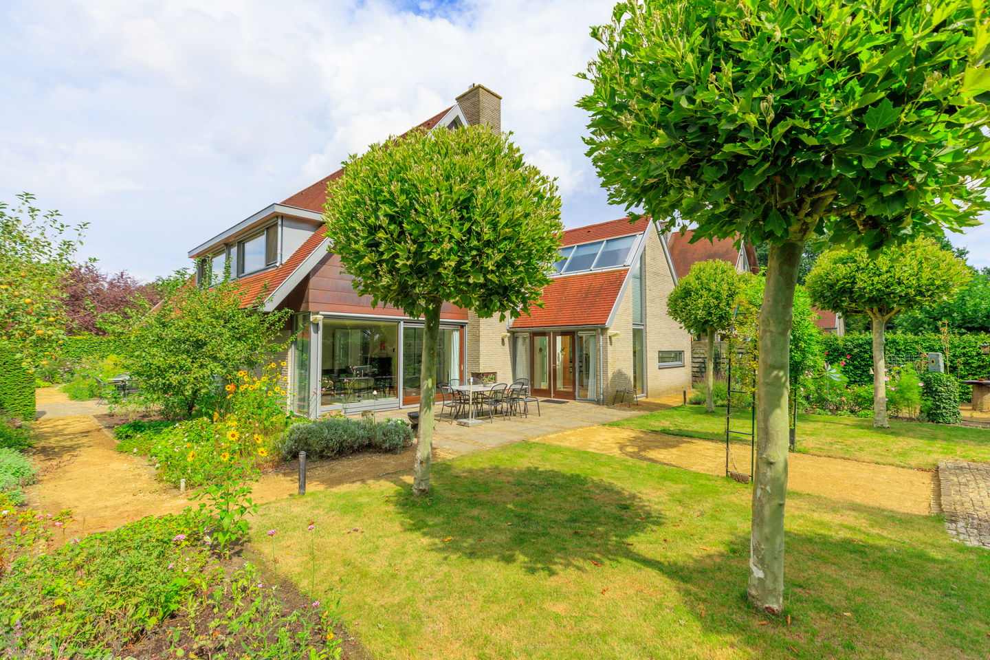 Foto 1 van Wolkenveld 27