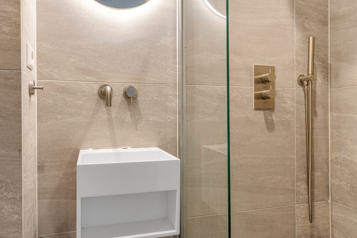 Studio te koop: Hebridenlaan 4D, Amsterdam