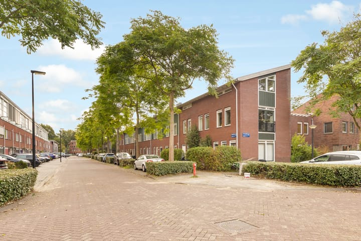 Studio te koop: Hebridenlaan 4D, Amsterdam