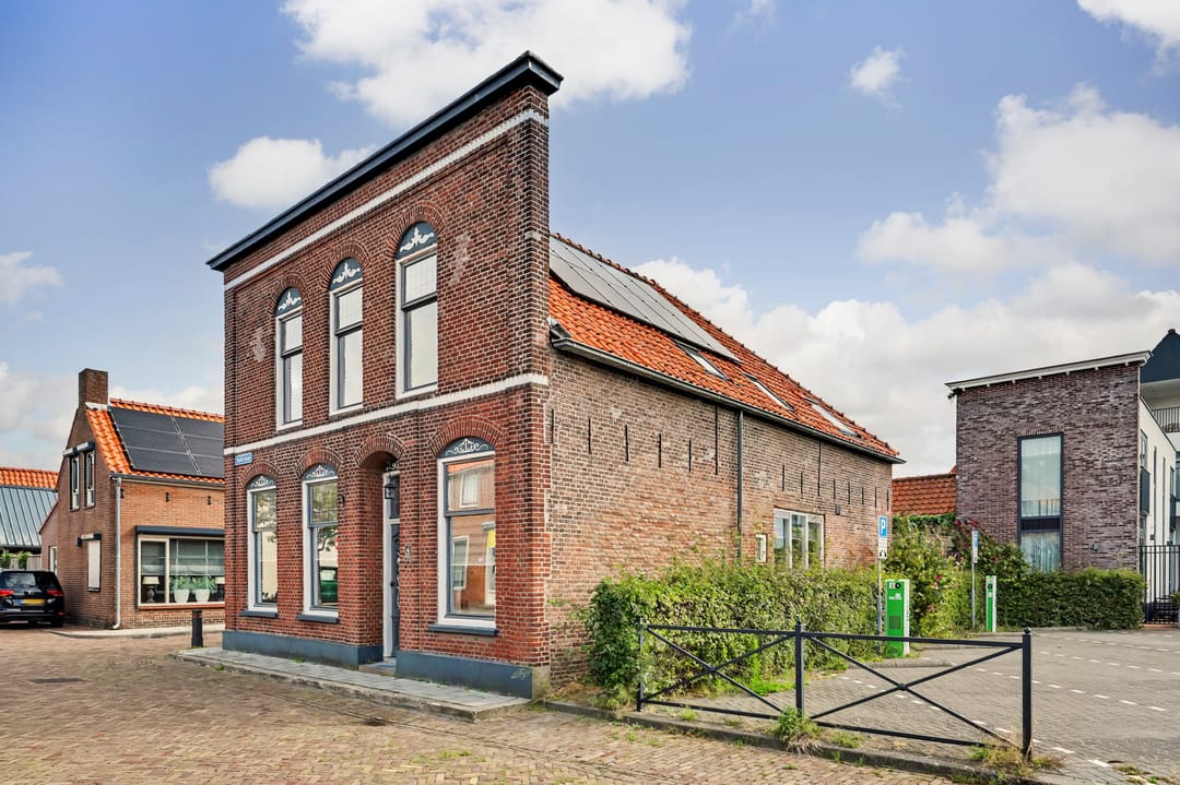 Foto 2 van Kerkstraat 4