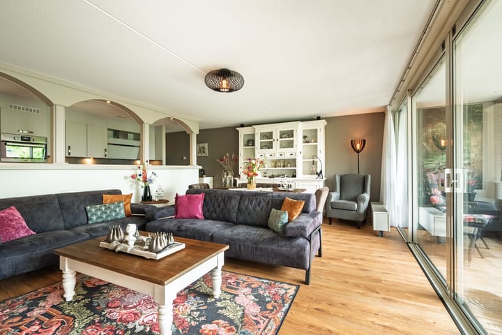 Appartement te koop: Schermerhornpark 242, Nieuwegein
