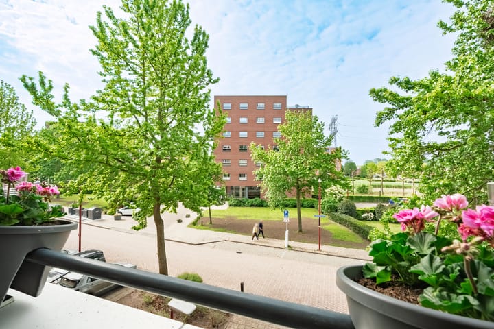 Appartement te koop: Schermerhornpark 242, Nieuwegein