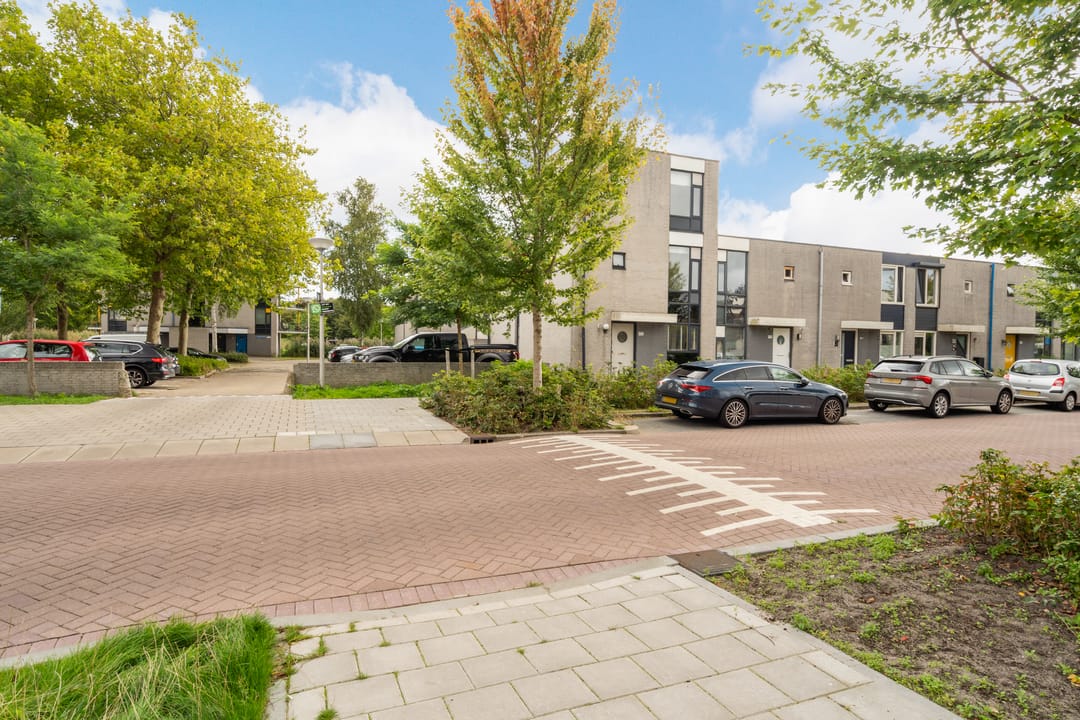 Photo 31 of Wilhelmina van Pruisenlaan 172