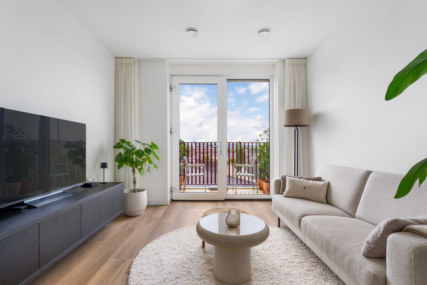 Photo 14 of Kolonel Millerstraat 62-E05