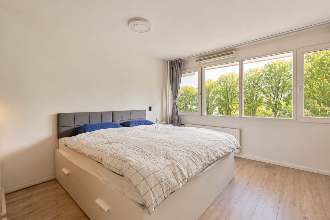Photo 11 of Nicolaas Anslijnstraat 35