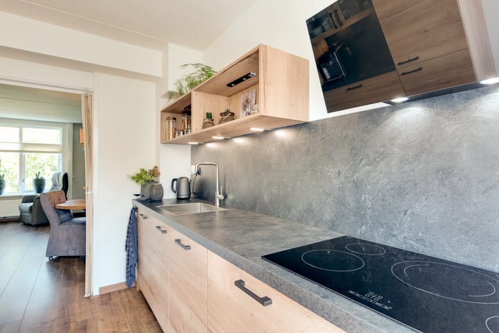 Hoekwoning te koop: Torenvalk 33, Surhuisterveen