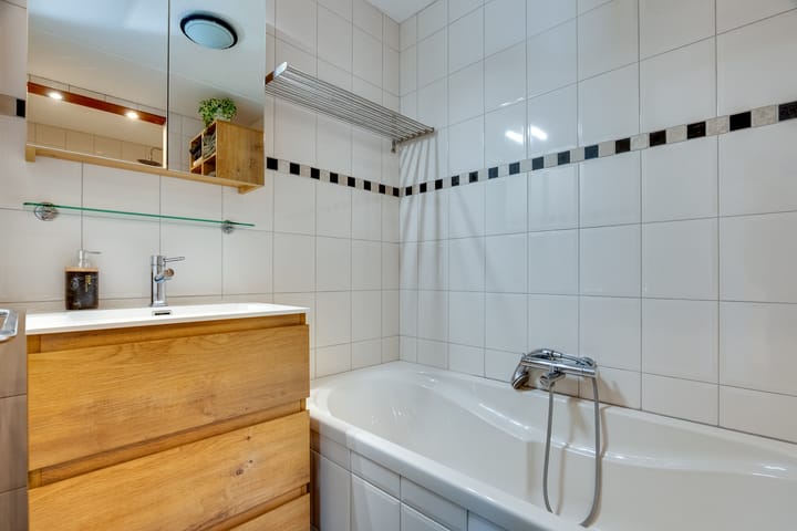 Hoekwoning te koop: Torenvalk 33, Surhuisterveen