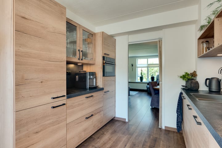 Hoekwoning te koop: Torenvalk 33, Surhuisterveen