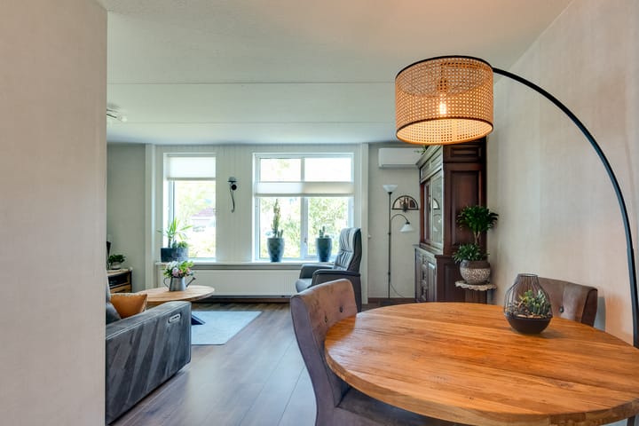 Hoekwoning te koop: Torenvalk 33, Surhuisterveen