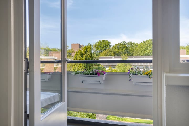 Appartement te koop: Loseweg 241, Apeldoorn