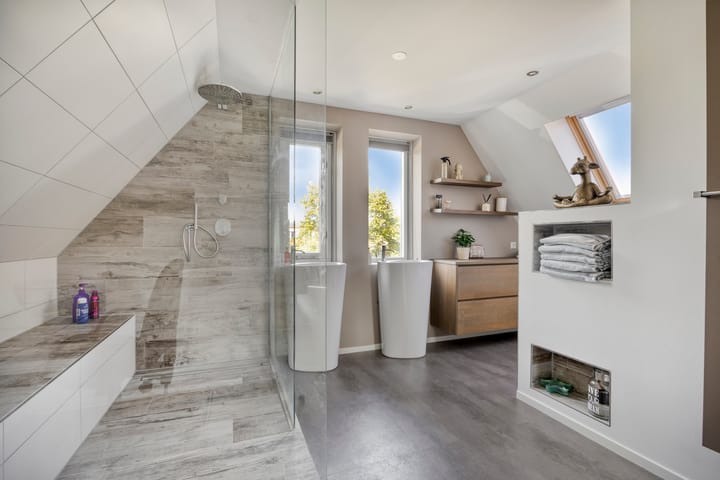Tussenwoning te koop: Kamillestraat 3, Wateringen