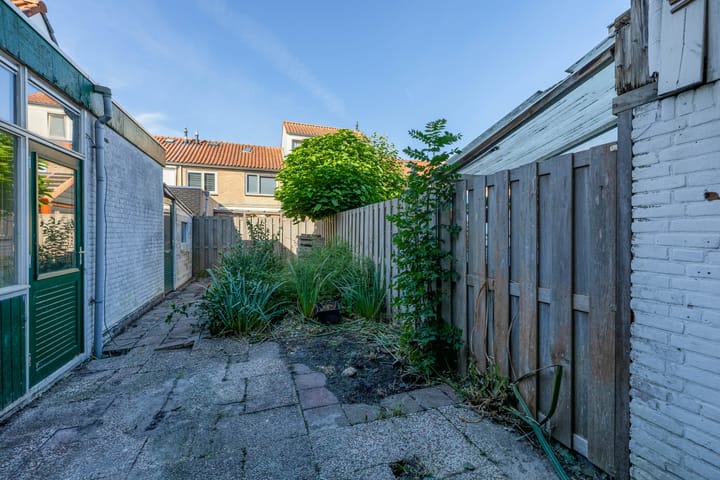 Tussenwoning te koop: Elzenstraat 3, Nieuwkoop