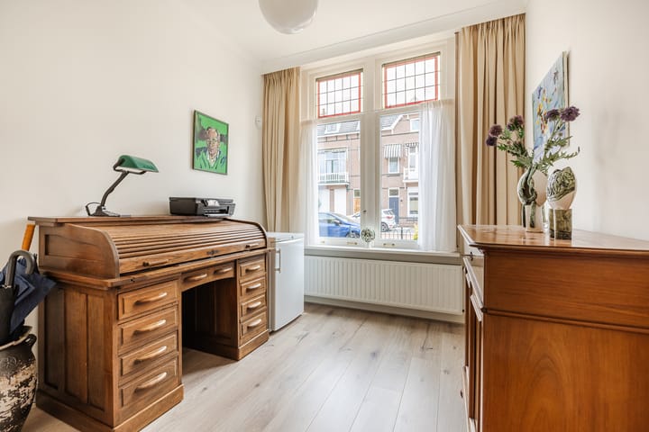 Hoekwoning te koop: Halsterseweg 270, Bergen Op Zoom