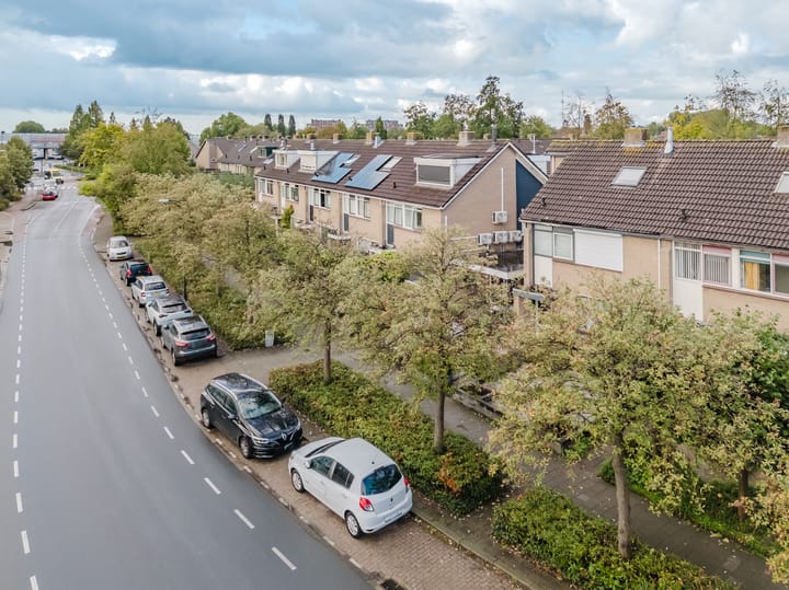 Tussenwoning te koop: Nieuweweg 78, Hardinxveld-Giessendam