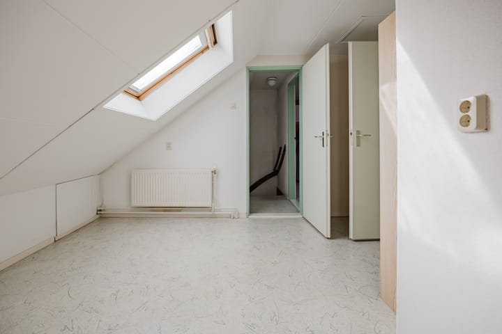 Tussenwoning te koop: Nieuweweg 78, Hardinxveld-Giessendam