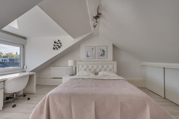 Tussenwoning te koop: Burgemeester van der Knaapstraat 14, Venlo