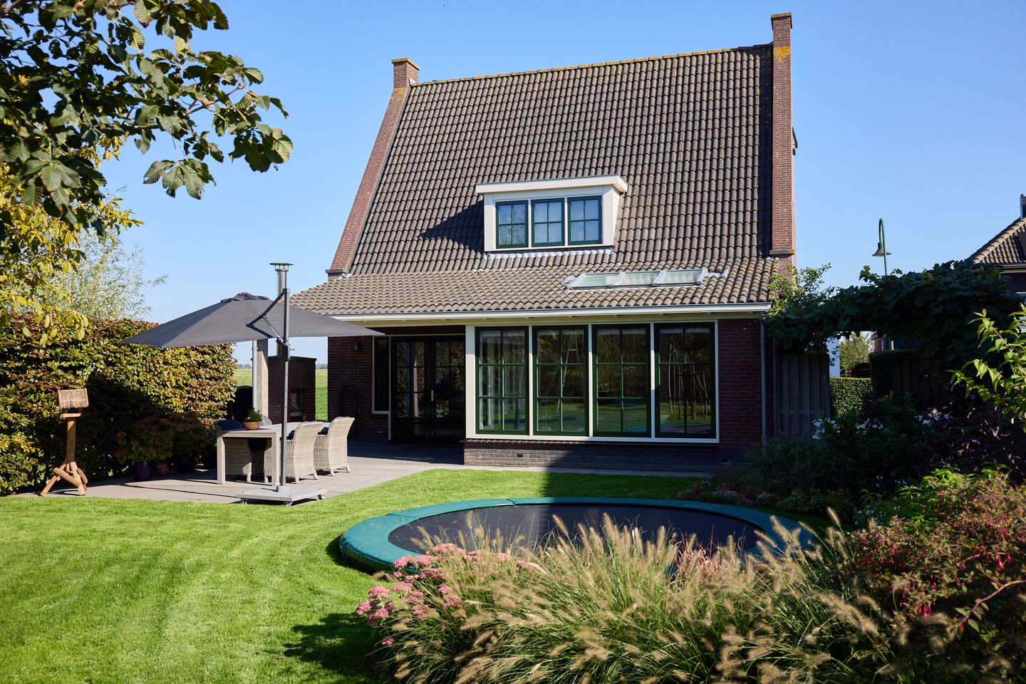 Photo 44 of De Eendracht 13