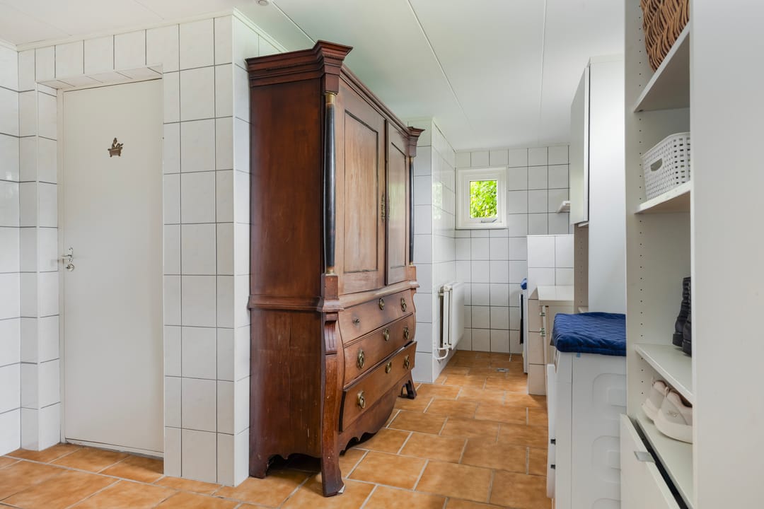 Foto 43 van Eelke Meinertswei 29-A