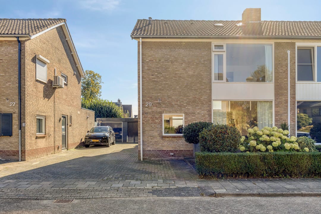 Foto 1 van Klaproosstraat 29
