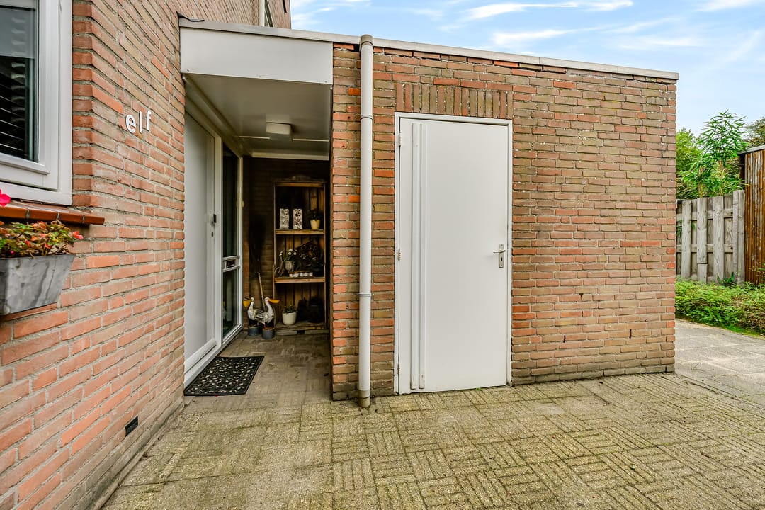 Foto 7 van Valkenhof 11