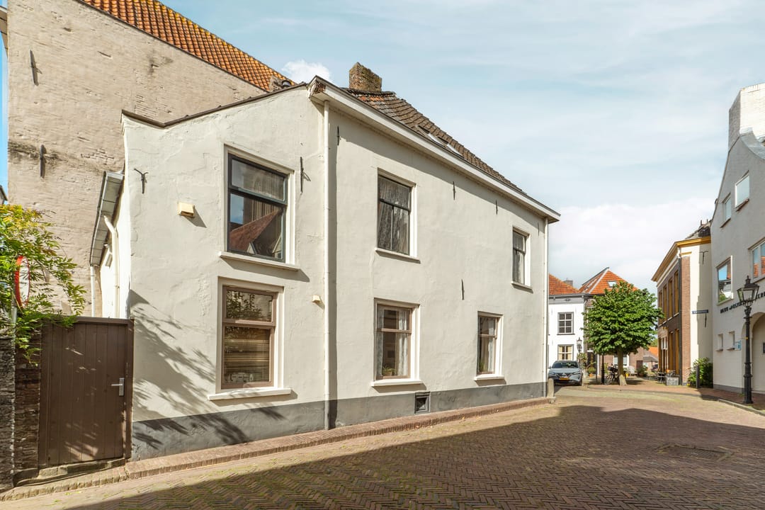 Photo 52 of Veerpoortstraat 9