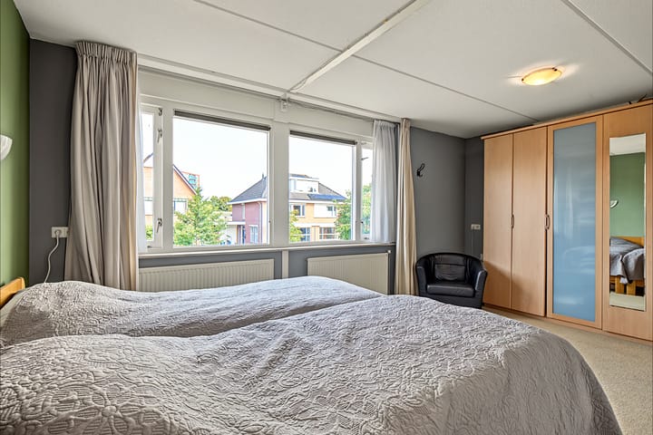 Twee-onder-één-kap te koop: Palmestein 4, Ede