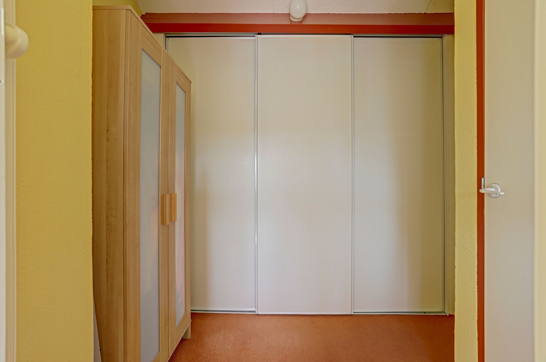 Photo 30 of Van der Burghstraat 26