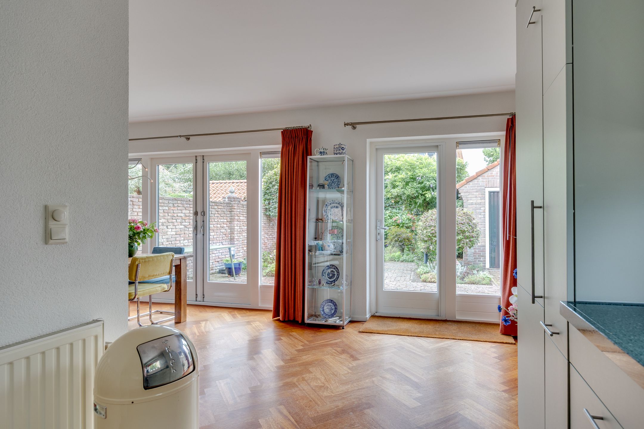 Photo 15 of van der Helstlaan 18