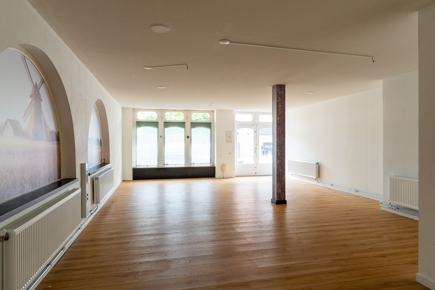 View photo 2 of Peperstraat 11-A