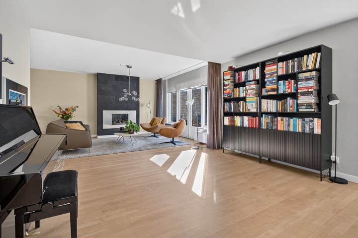 Tussenwoning te koop: De Regge 23, Eindhoven
