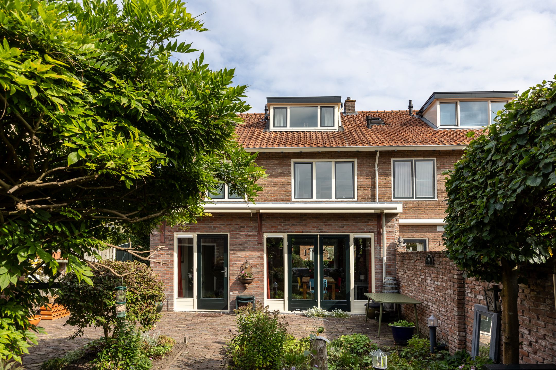 Photo 21 of van der Helstlaan 18