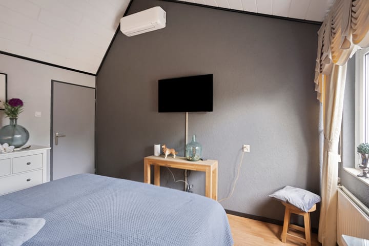 Tussenwoning te koop: Ringoven 29, Roermond