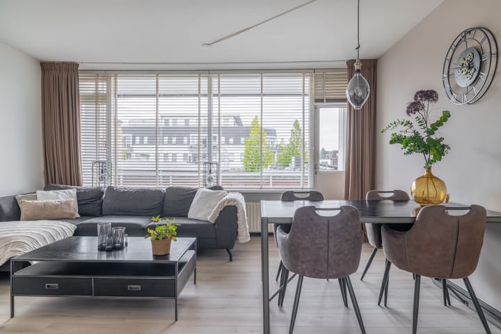 Appartement te koop: Raadhuisplein 31A, Lekkerkerk