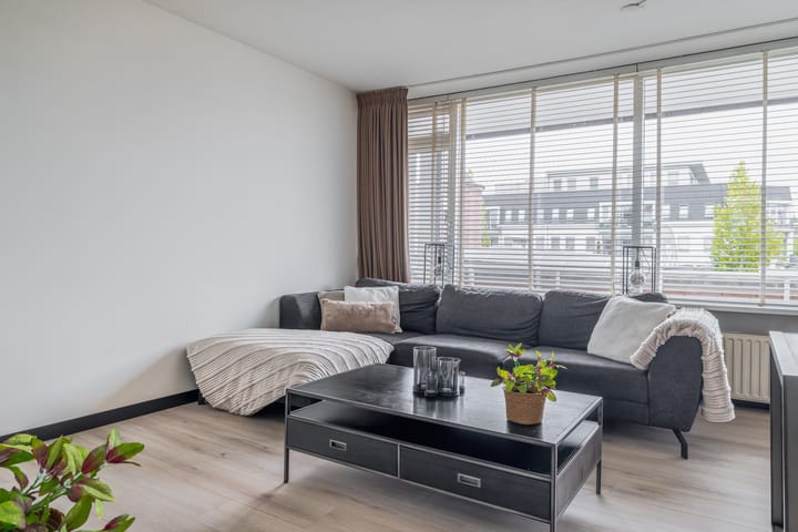 Appartement te koop: Raadhuisplein 31A, Lekkerkerk