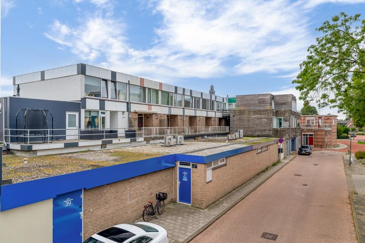 Appartement te koop: Raadhuisplein 31A, Lekkerkerk