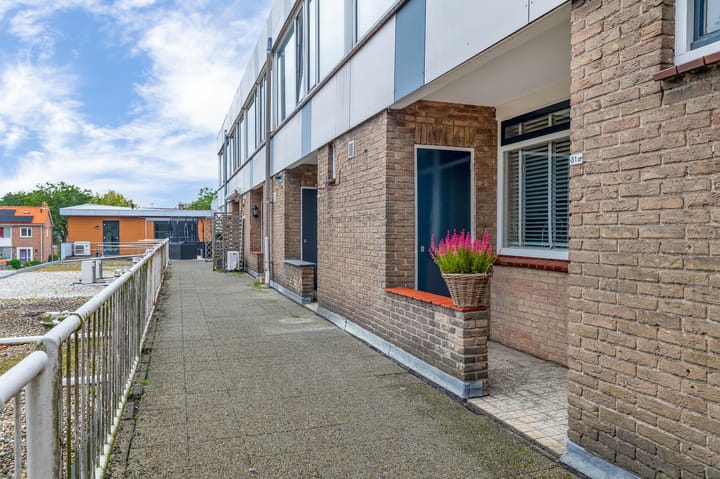 Appartement te koop: Raadhuisplein 31A, Lekkerkerk