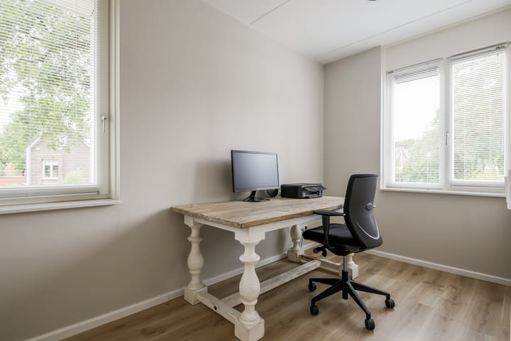 Hoekwoning te koop: Amaliahof 2, Ermelo